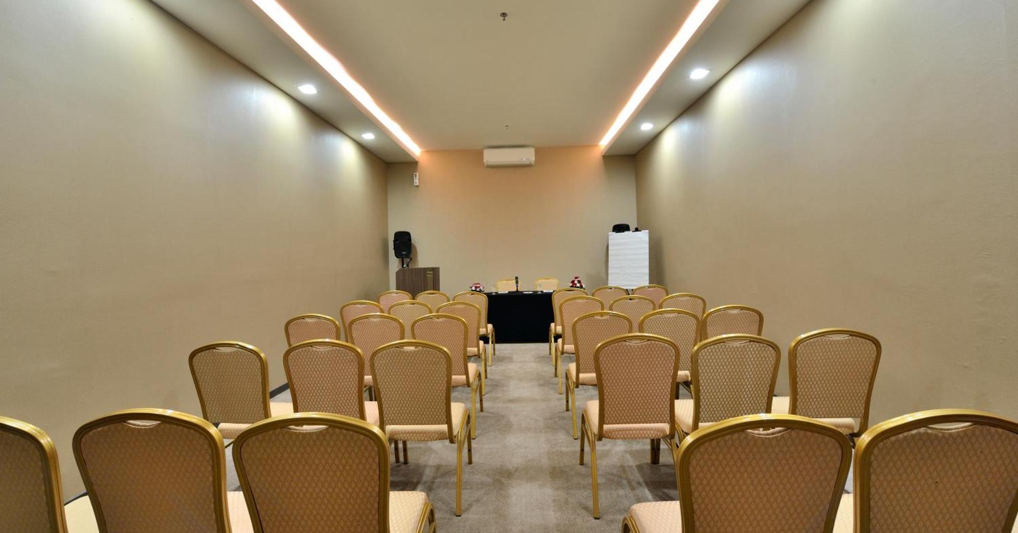 Serela Merdeka By Kagum Hotels Bandung Ngoại thất bức ảnh