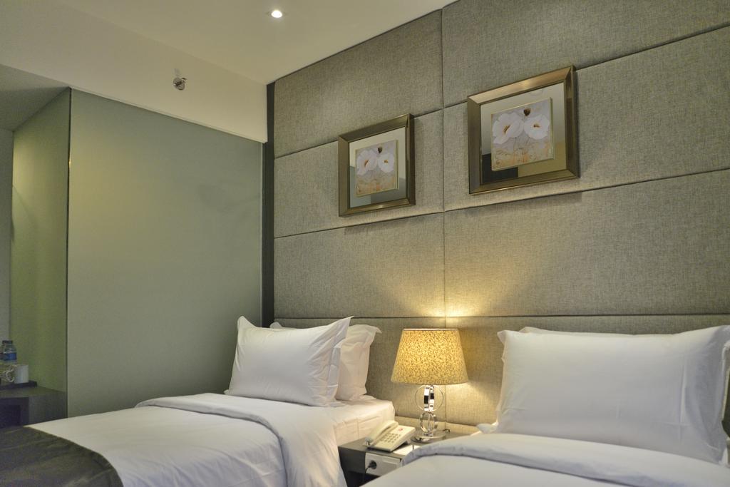 Serela Merdeka By Kagum Hotels Bandung Ngoại thất bức ảnh