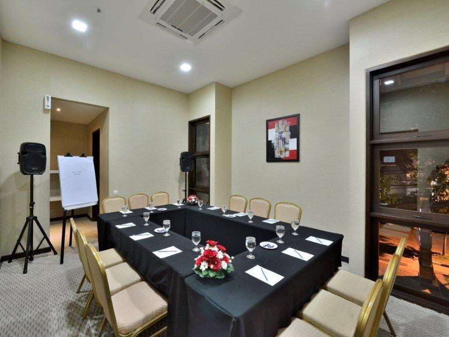Serela Merdeka By Kagum Hotels Bandung Ngoại thất bức ảnh
